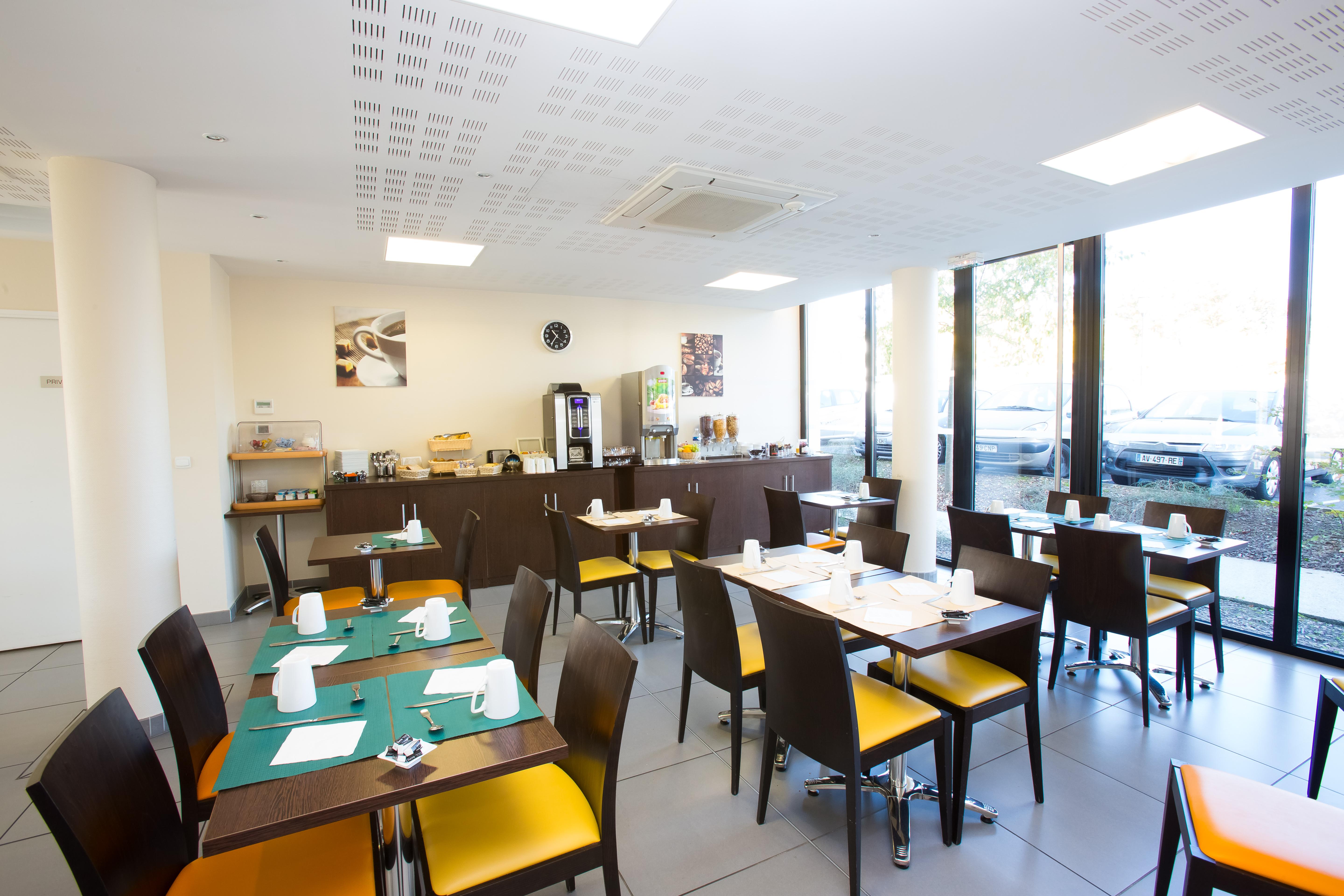 – Zénith Appart hôtel
